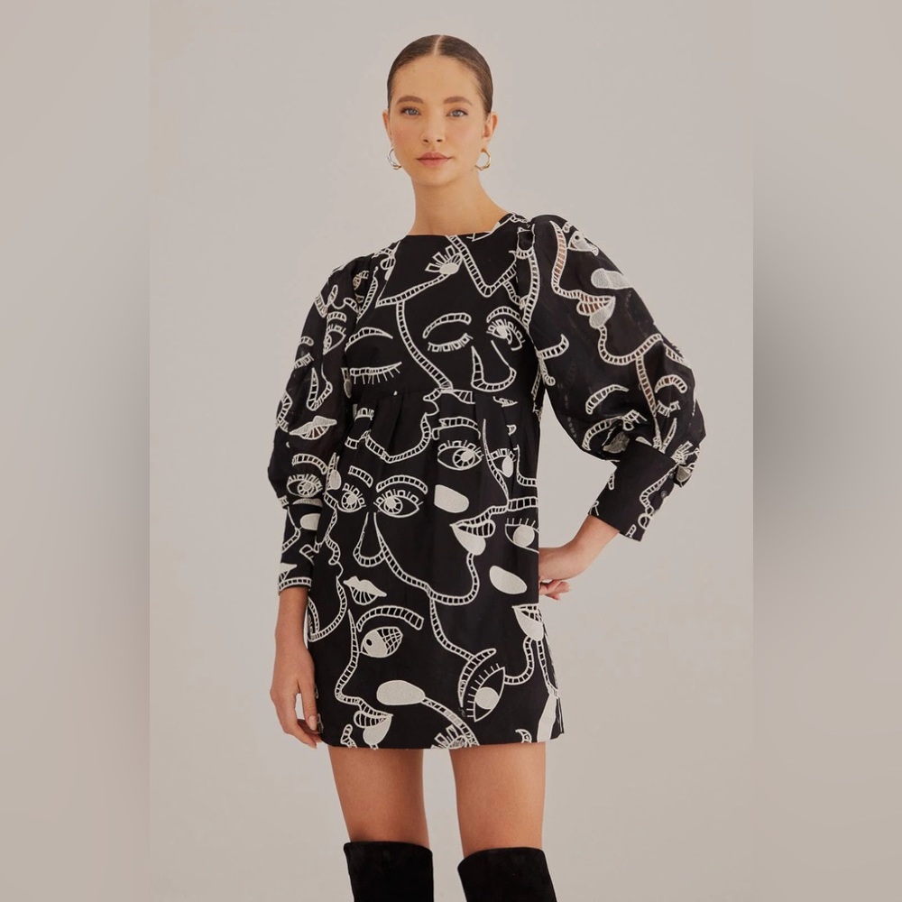 FARM Rio Black and White Abstract Face Print Mini Dress